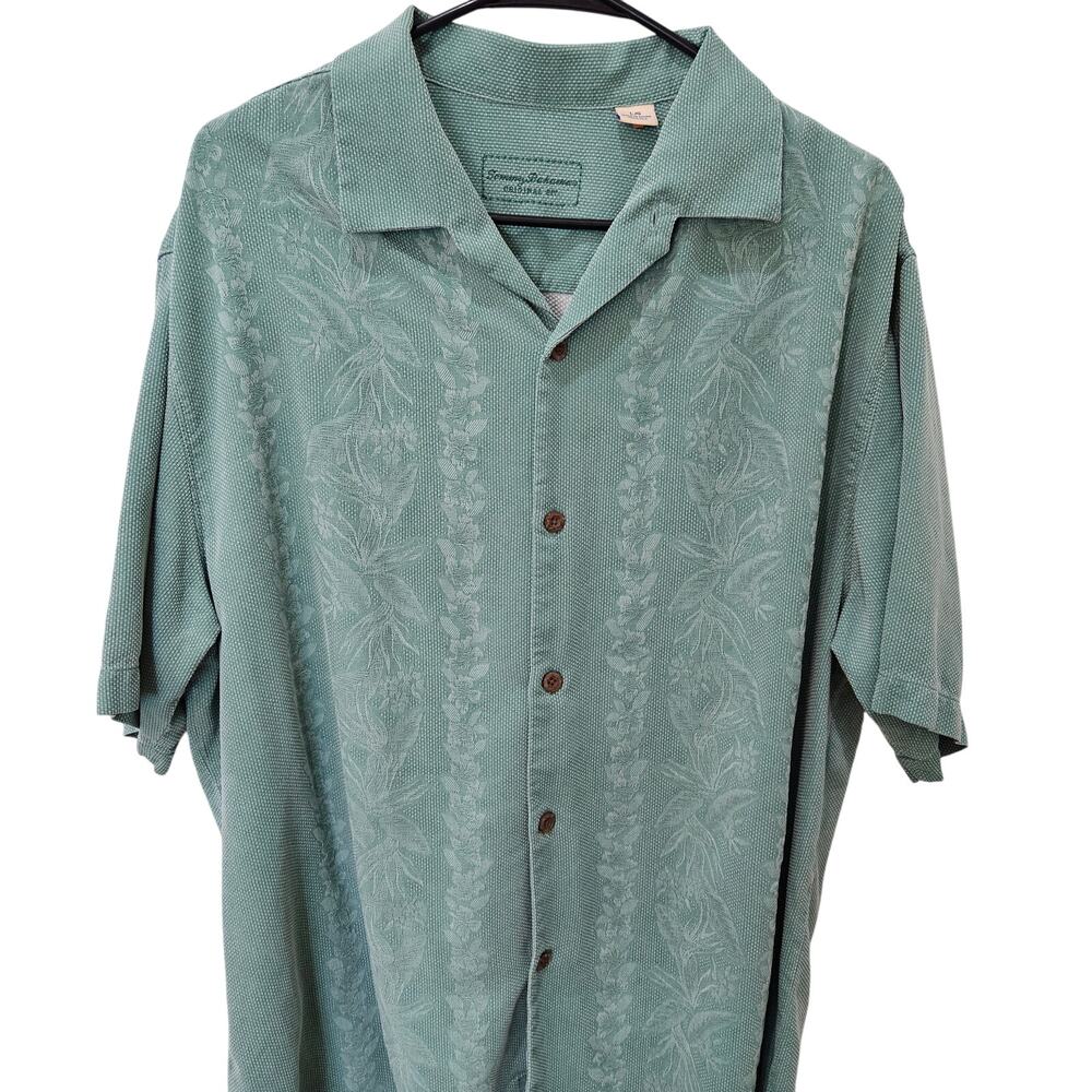 Men's Tommy Bahama 100% Silk Botanical Short Sleeve Aloha Sirt, Size Large